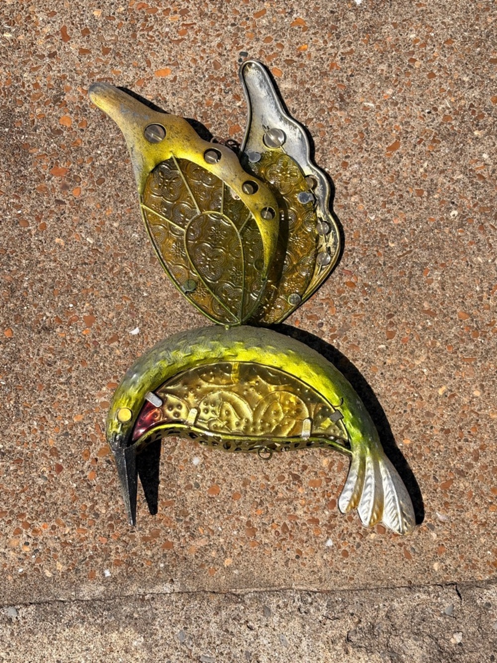 Large 15" Hummingbird Wall Art - Textured Glass & Metal Outdoor Decor